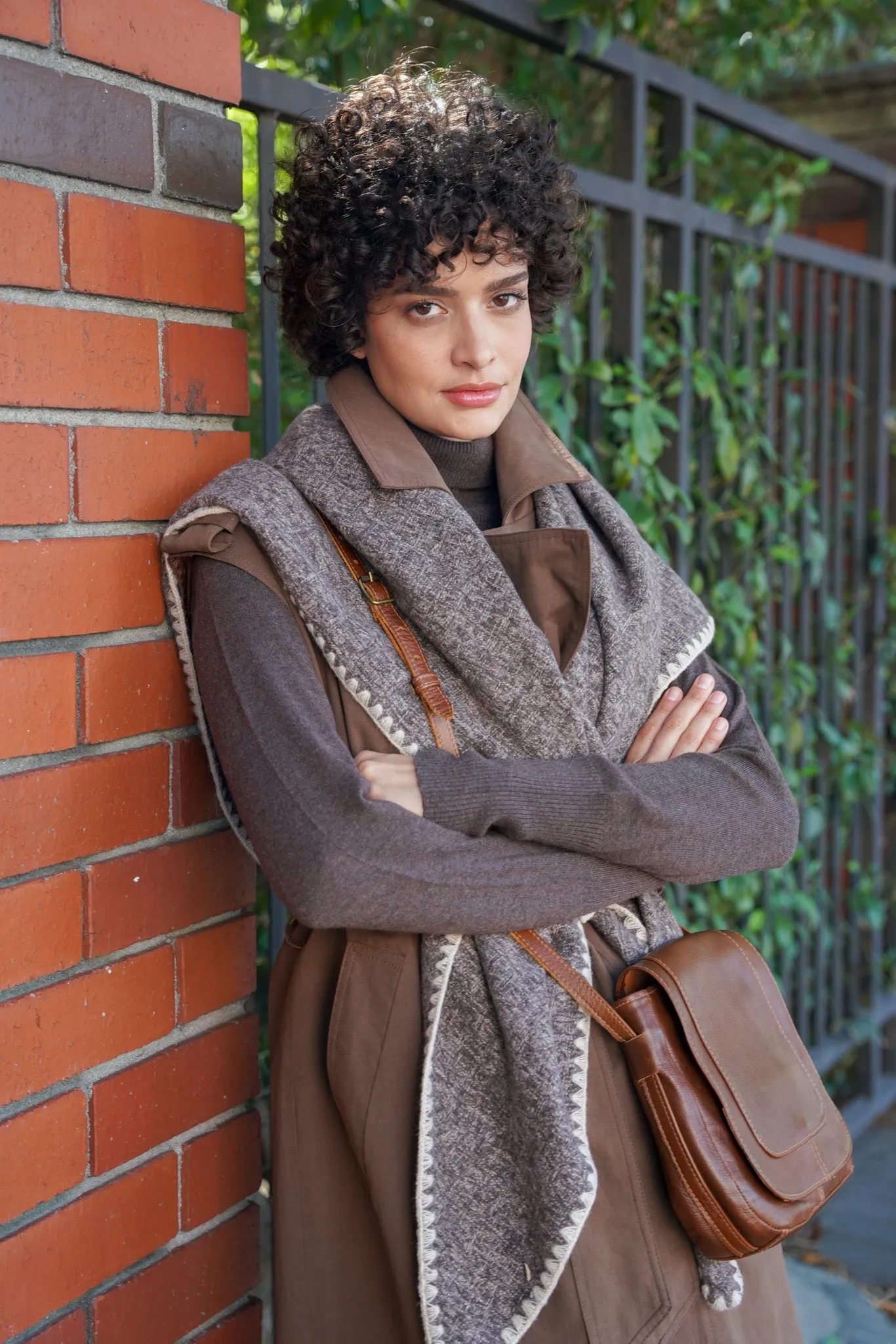 Brown & Cream Border Scarf