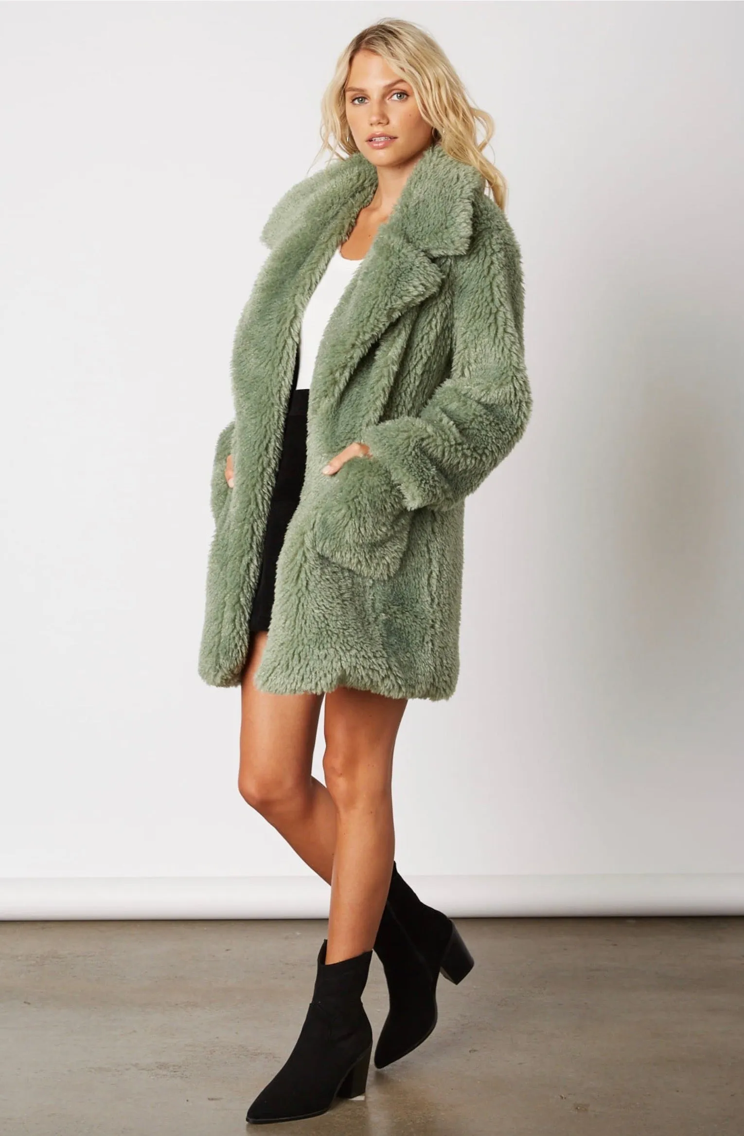 Cotton Candy LA - Open Collar Faux Fur Coat - More Colors