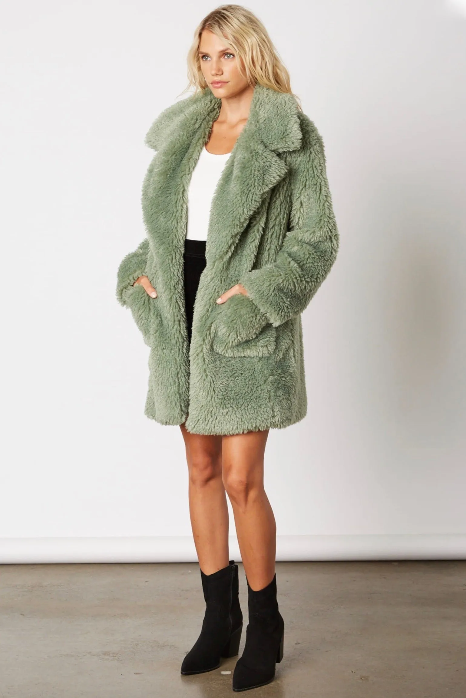 Cotton Candy LA - Open Collar Faux Fur Coat - More Colors