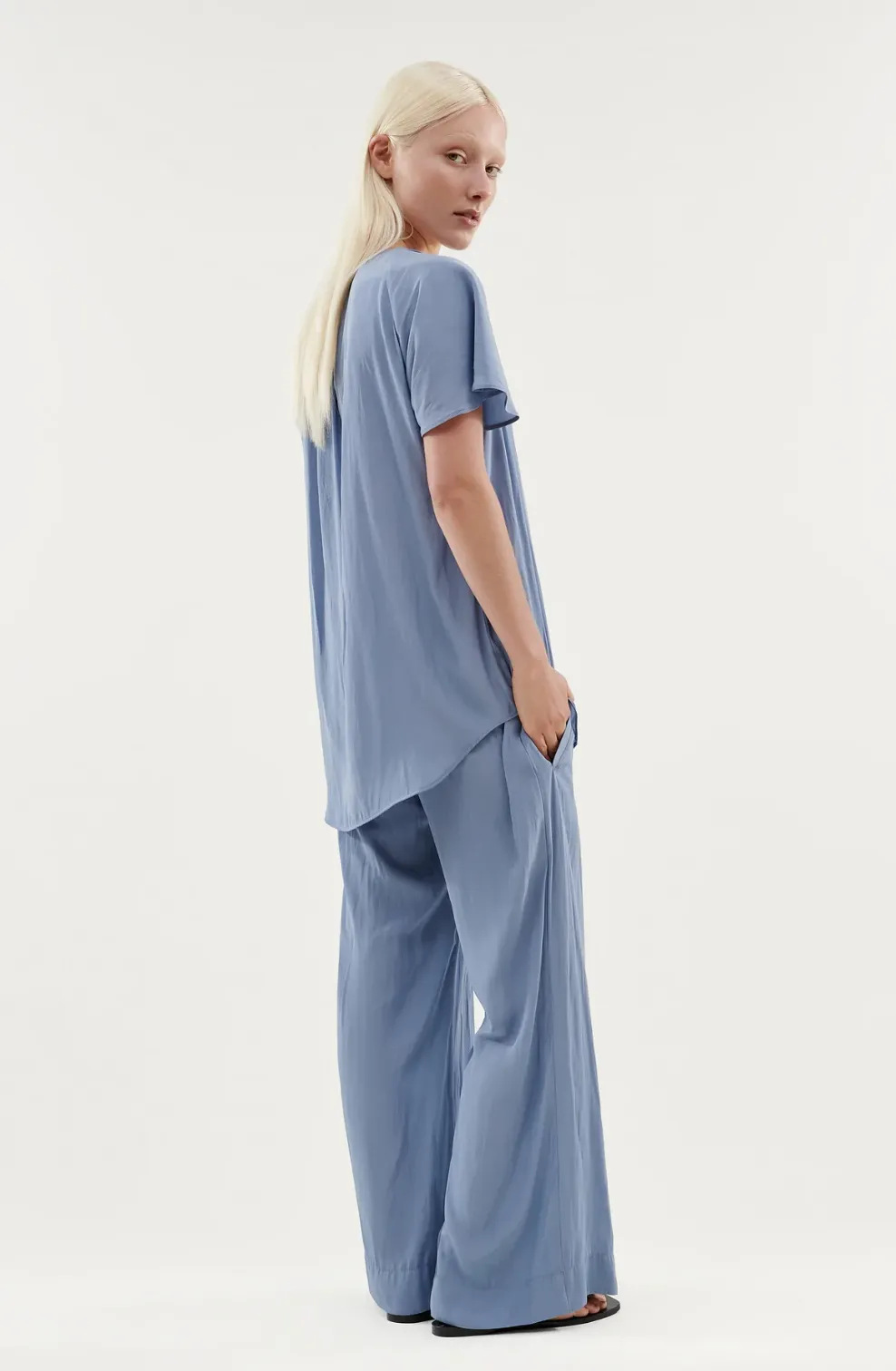 Layer’d - Empati Tee Dusty Blue