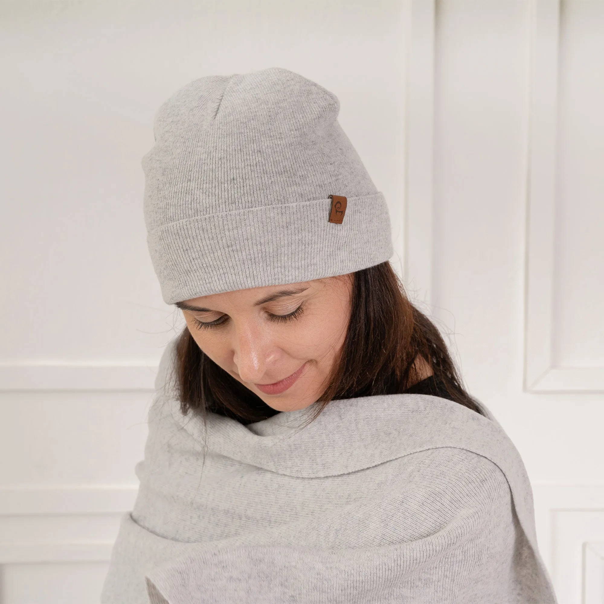 Women's Knit Beanie Cashmere Blend